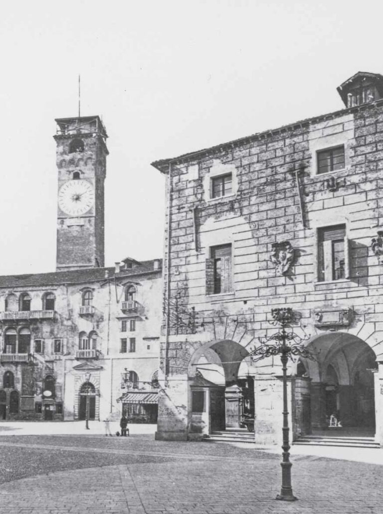 Scorci di Città TREVISO MOSTRA FOTOGRAFICA C A I sezione di Treviso